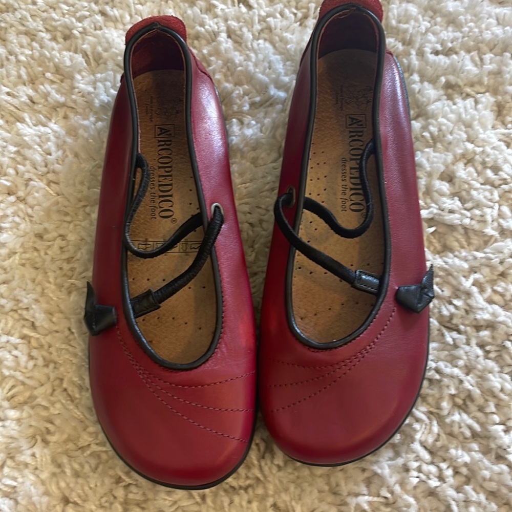 Arcopedico Red Leather Mary Jane Flats